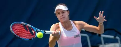 Zmienne szczęście na kortach: Hurkacz nadal w grze, Linette za burtą