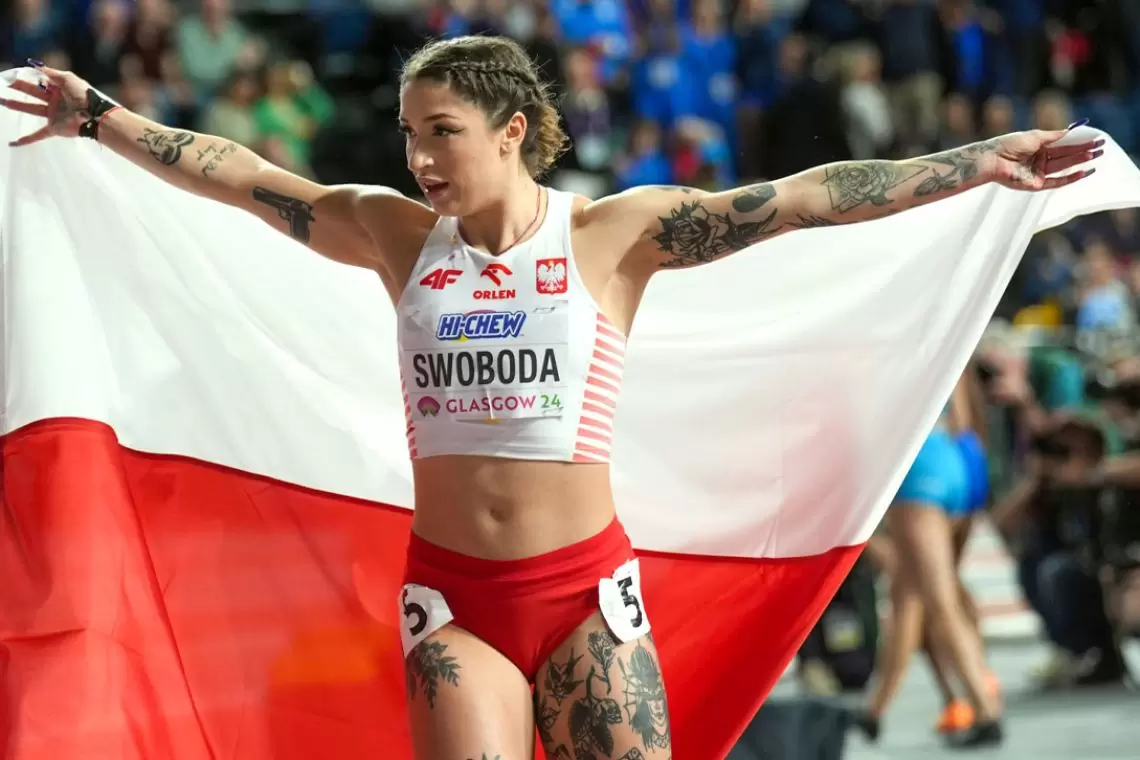 MŚ w lekkiej atletyce: Swoboda wicemistrzynią globu