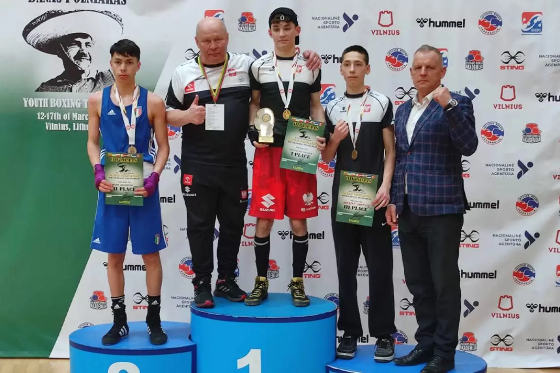 Boks: Mateusz Szczoczarz złotym medalistą