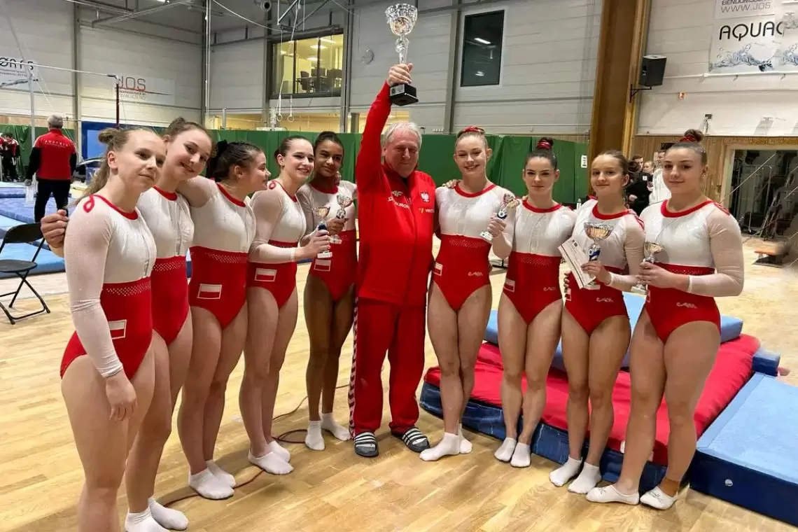 Gimnastyczki sportowe i artystyczne