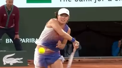 Cud Świątek we French Open: tenisistka wygrała przegrany mecz