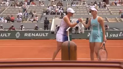 Świątek jak taran w Paryżu: o finał zagra z Gauff