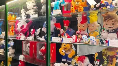 Wystawa maskotek olimpijskich w Centrum Historii Zajezdnia we Wrocławiu