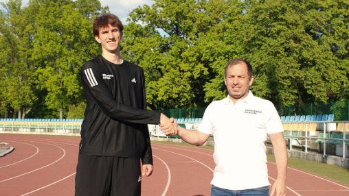 Utalentowany lekkoatleta wspierany przez największy hub e-commerce