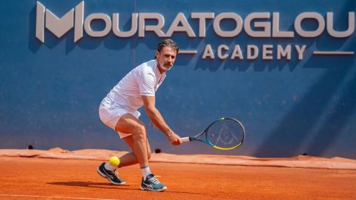 ASICS i Akademia Patricka Mouratoglou ogłaszają globalne partnerstwo