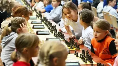 Tłumy młodych szachistów opanowały Spodek. 1200 dzieci rywalizowało w Synerise Ogólnopolskich Mistrzostwach Szkół i Przedszkoli